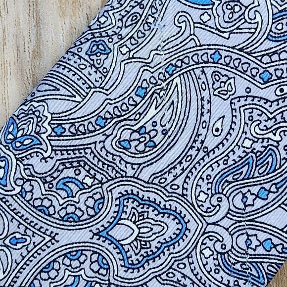 💜Gray & Blue Paisley Pre-Tied Clip-on Tie Youth XLarge - Picture 3 of 8